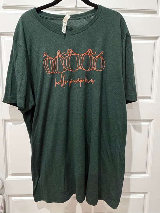 Tops - Green Tee with Orange Pumpkin Graphic - "Hello Pumpkin"